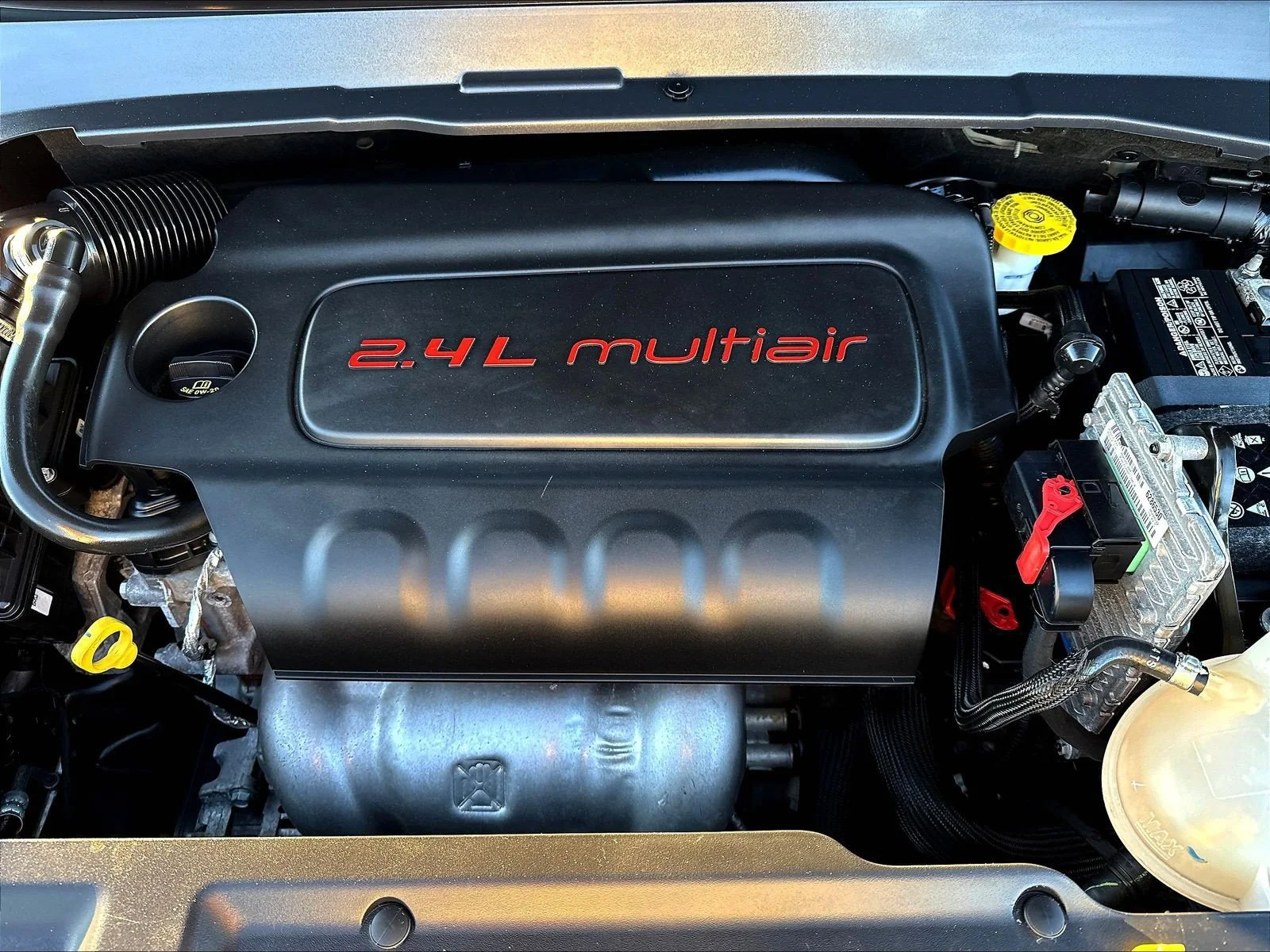 Used 2022 Diamond Black Jeep Trailhawk image 32