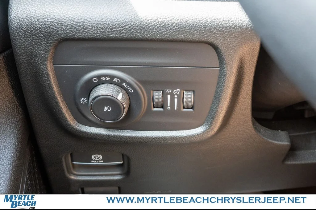 Certified Used 2023 Bright White Clearcoat Jeep Limited image 31