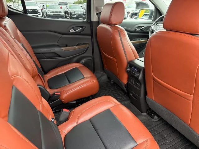 Used 2023 White GMC SLE image 26