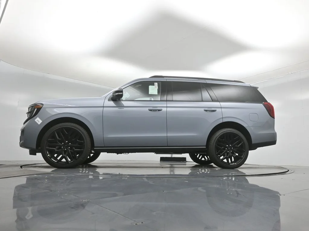 New 2026 Glacier Gray Metallic Tri-Coat Ford Platinum image 52