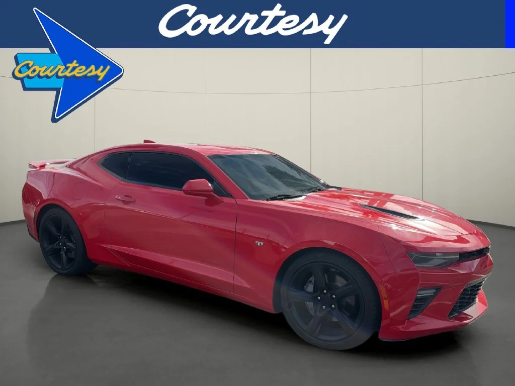 Used 2017 Red Chevrolet SS image 1