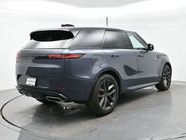 Used 2024 Varesine Blue Metallic [blue] Land Rover Dynamic SE image 7