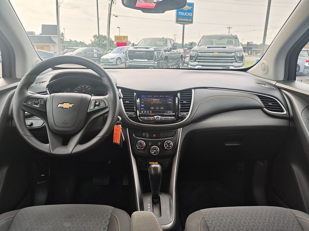 Used 2022 Black Chevrolet LS image 15