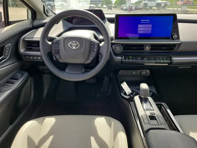 Certified Used 2024 Wind Chill Pearl Toyota Limited image 10