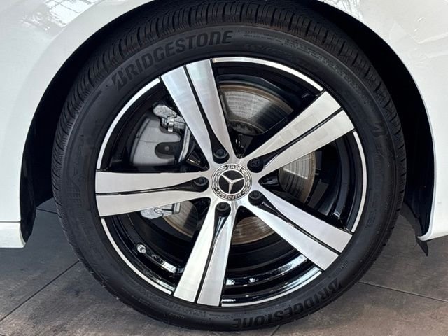 Used 2026 White Mercedes-Benz C 300 image 41