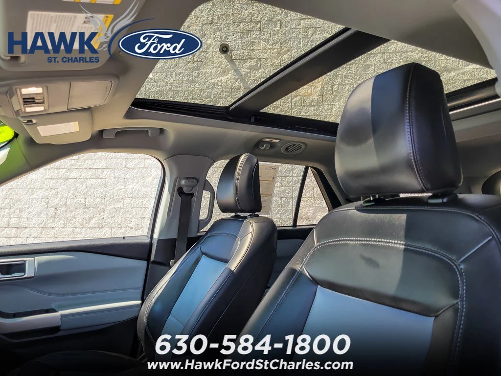 Certified Used 2023 White Metallic Ford XLT image 8