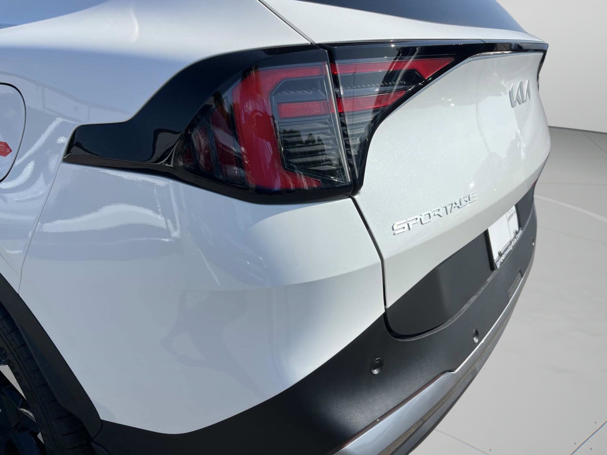 New 2026 Snow White Pearl Kia S image 10