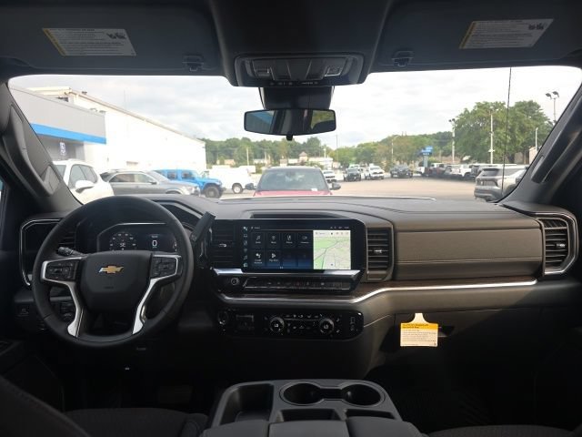 New 2026 Summit White Chevrolet LT (2FL) image 15