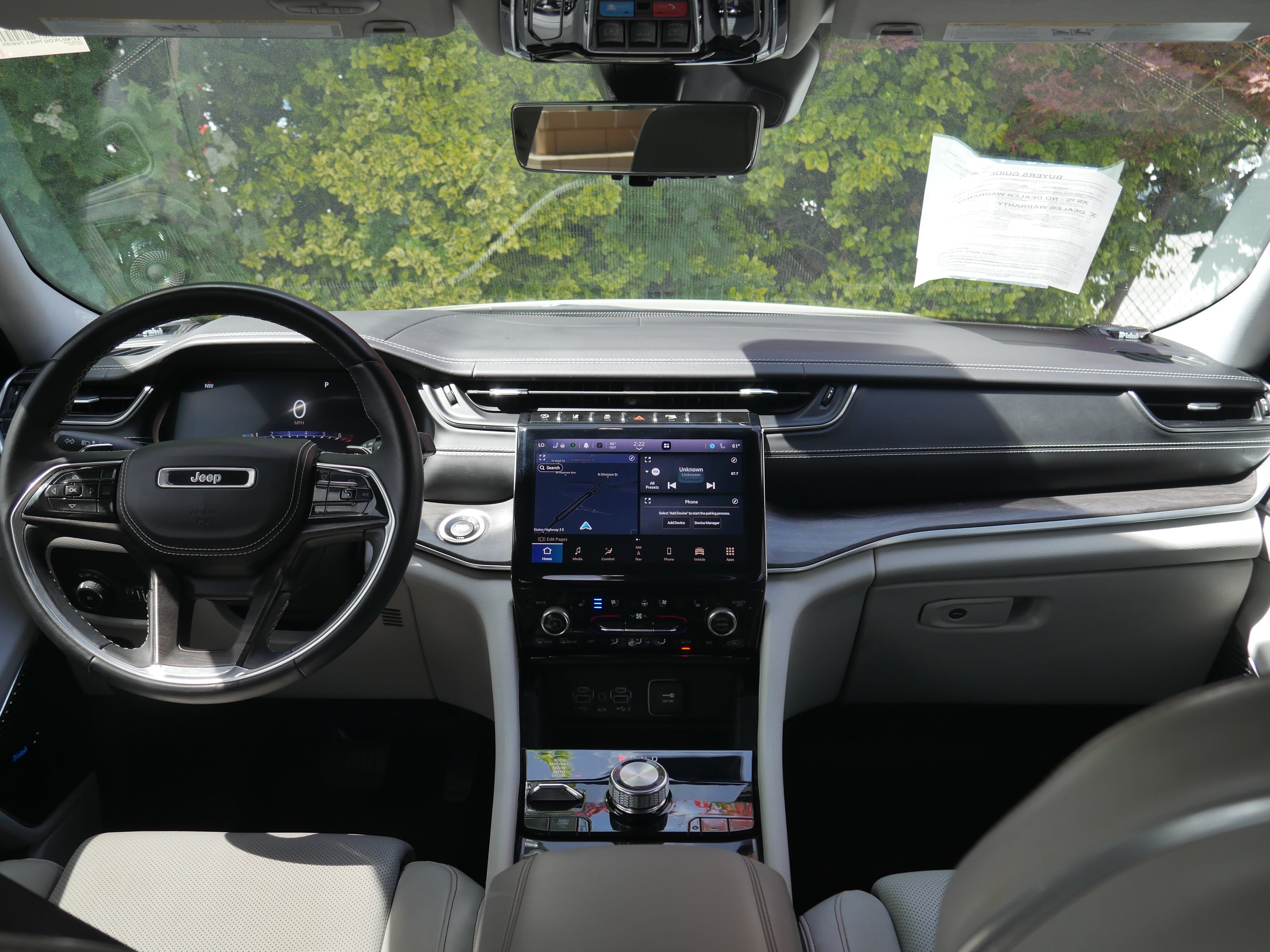 Used 2021 Silver Zynith Jeep Overland image 10