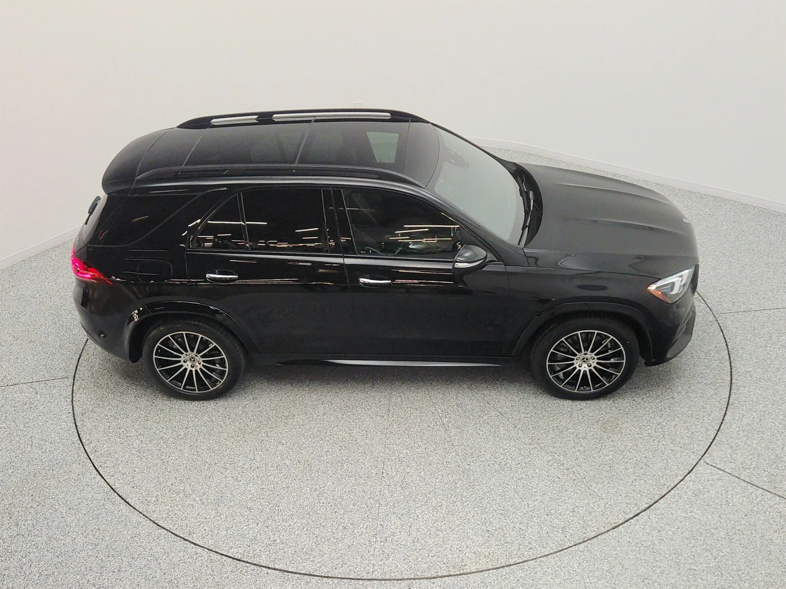 Certified Used 2023 Black Mercedes-Benz GLE 450 4MATIC® SUV image 25