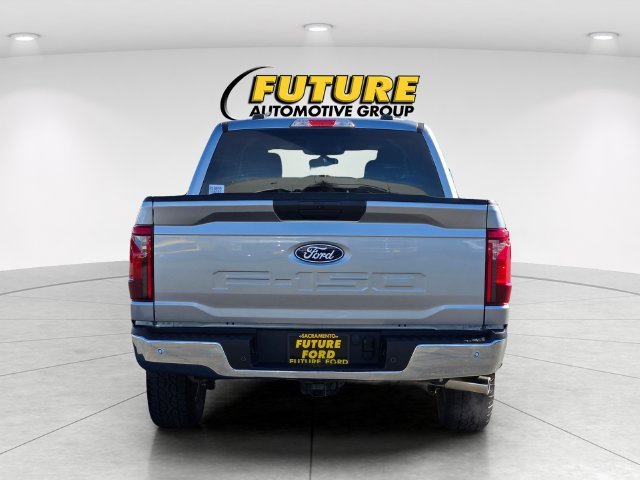 Used 2025 Silver Ford XLT image 5