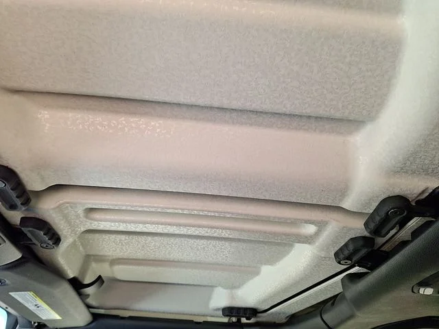 Used 2018 White Jeep Unlimited Sport S image 21