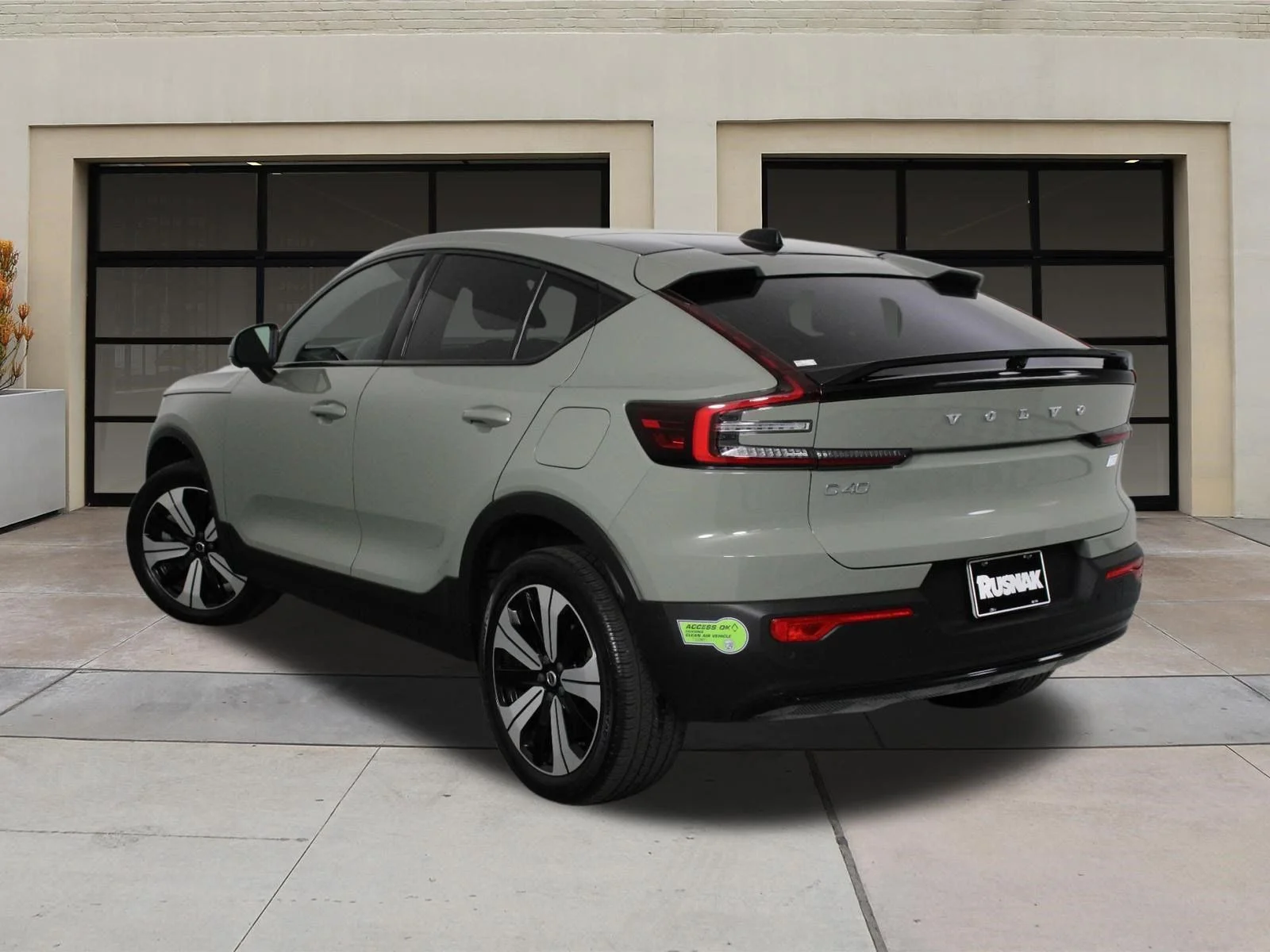 Certified Used 2023 Green Volvo Twin Plus image 2