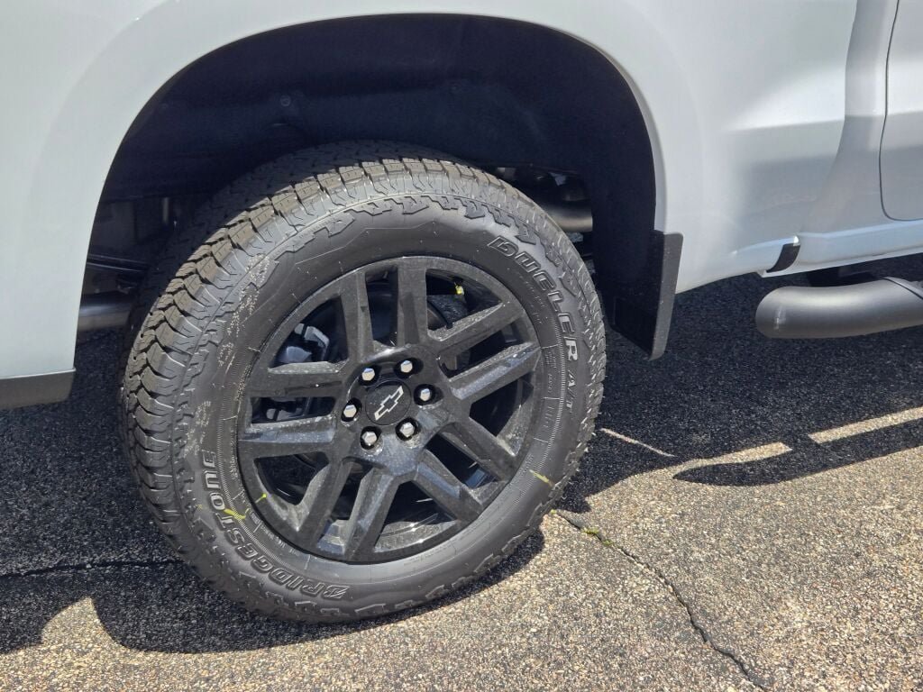 2026 Chevrolet Silverado 1500 LT Trail Boss - Photo 11