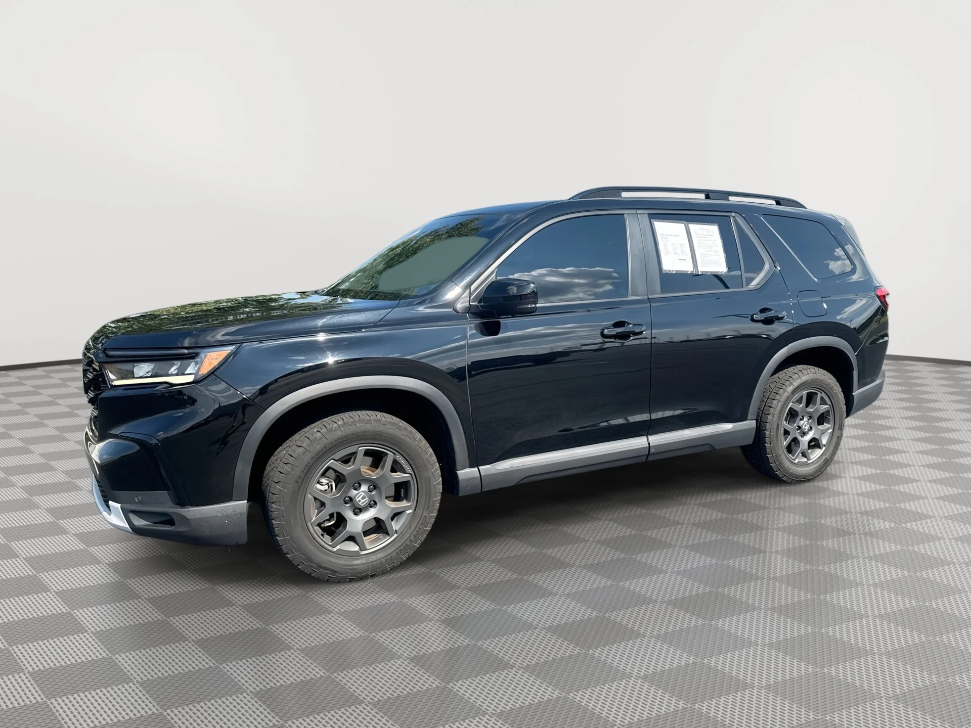Used 2024 Honda Pilot TrailSport