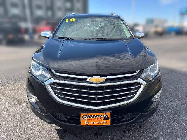 Used 2019 MOSAIC BLACK METALLIC Chevrolet Premier image 8