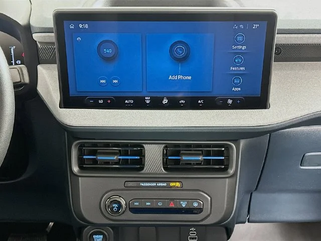 New 2026 White Ford XLT image 15