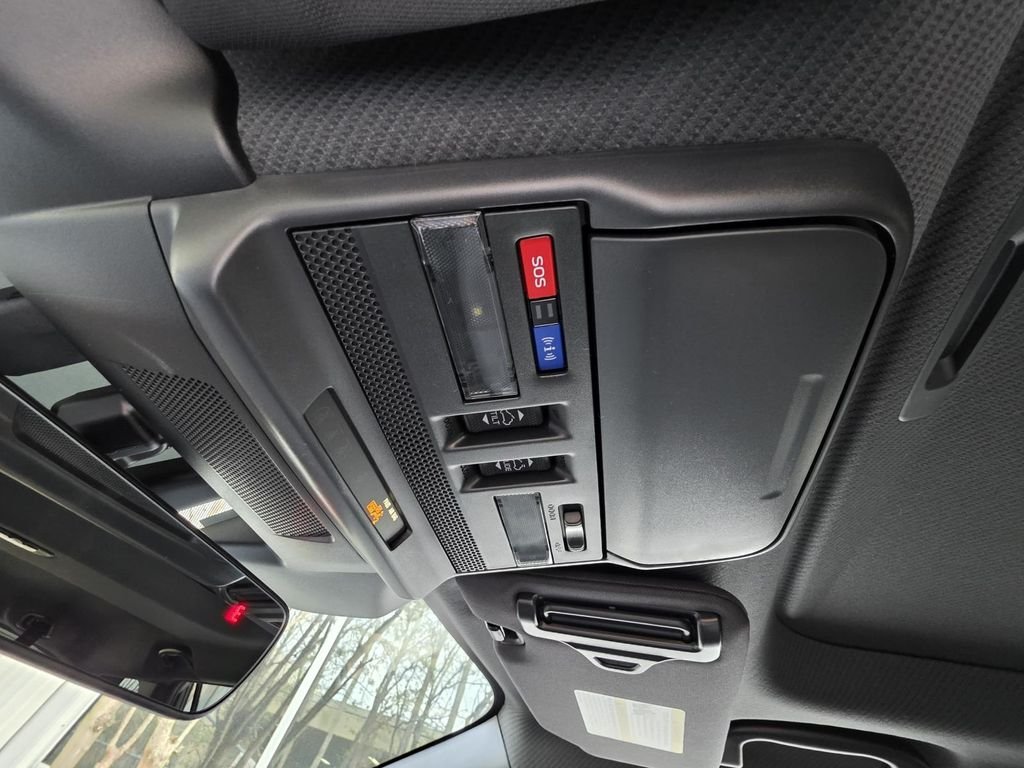 2026 Subaru Outback Limited - Photo 33