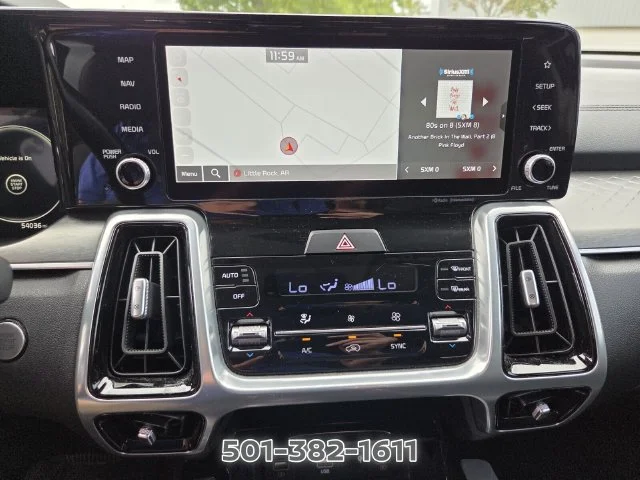 Used 2023 White Kia SX image 27