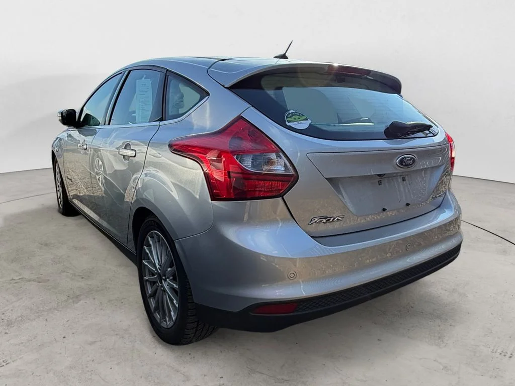 Used 2014 Ford Focus Electric with VIN 1FADP3R44EL330398 for sale in Vancouver, WA