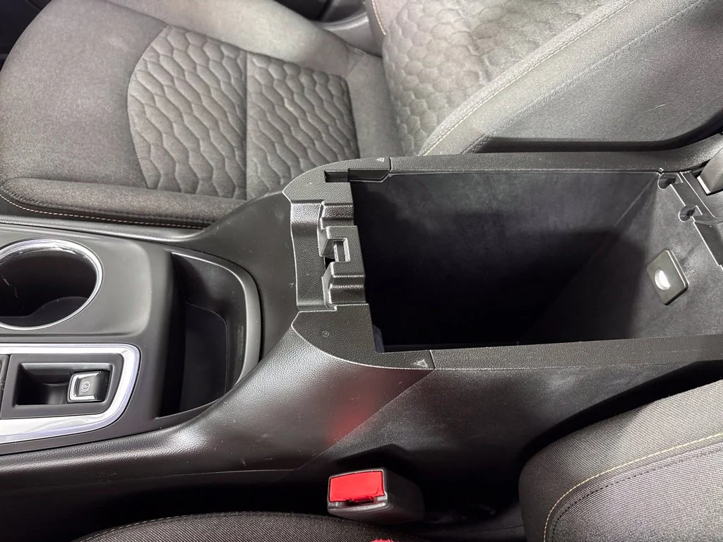 Used 2021 Gray Chevrolet LT image 41
