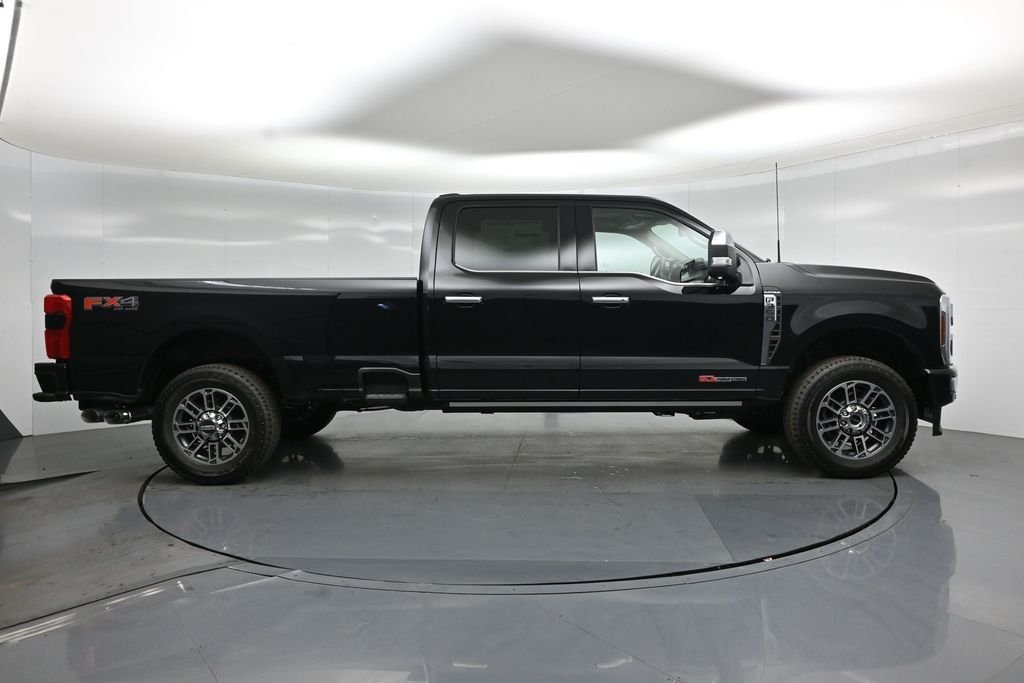 New 2026 Agate Black Metallic Ford Platinum image 27