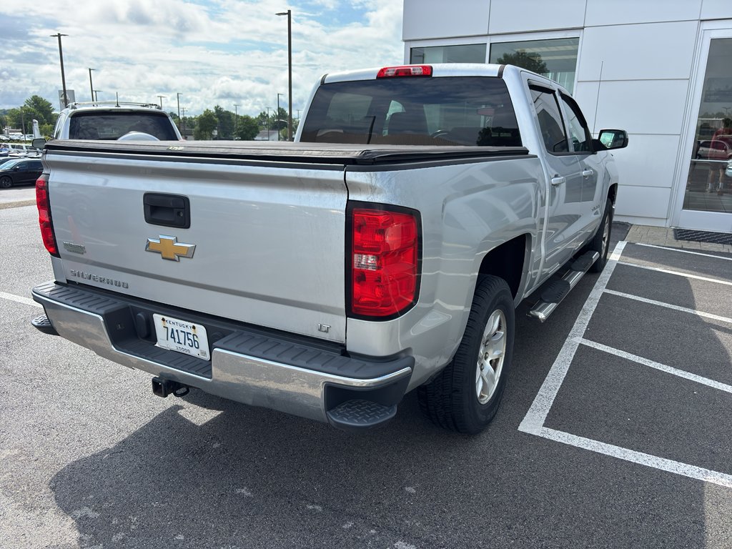 Used 2015 Silver Ice Metallic Chevrolet LT image 5