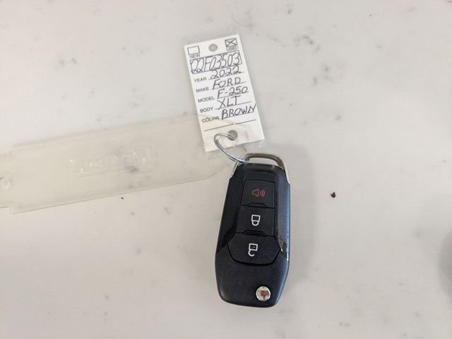 Used 2022 Stone Gray Metallic Ford XLT image 3