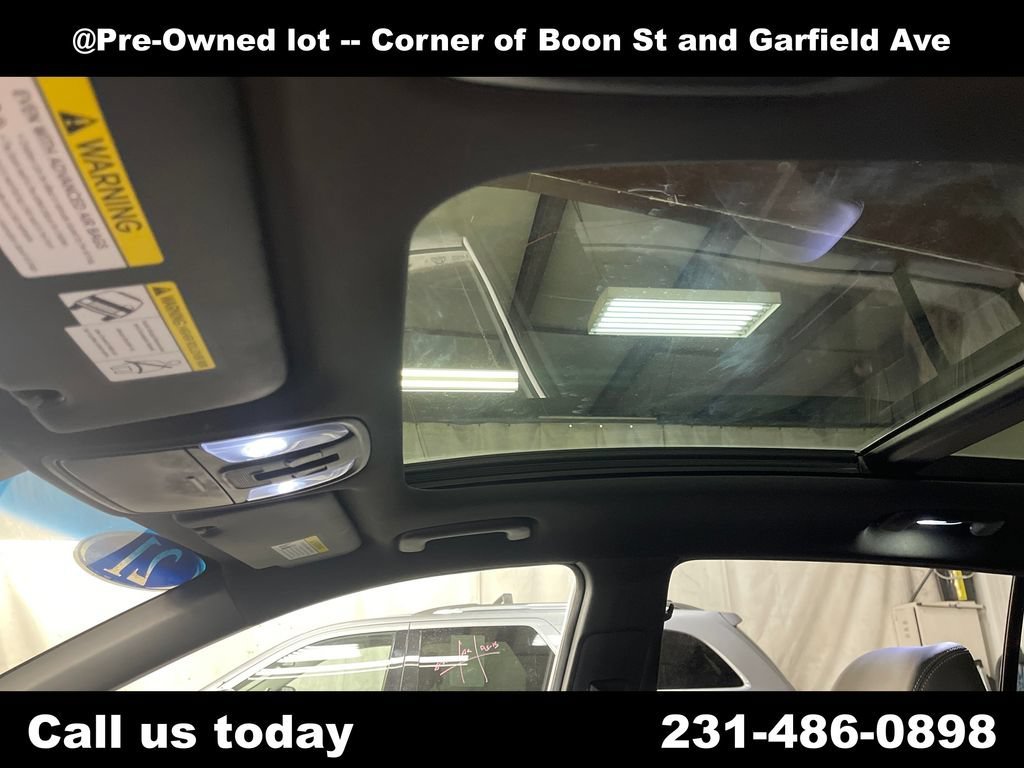 Used 2021  Kia S image 13