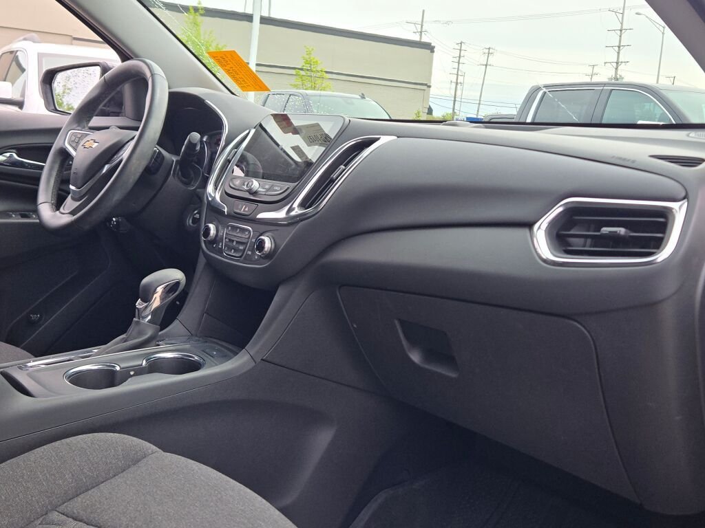 Used 2023 Gray Chevrolet LT image 9