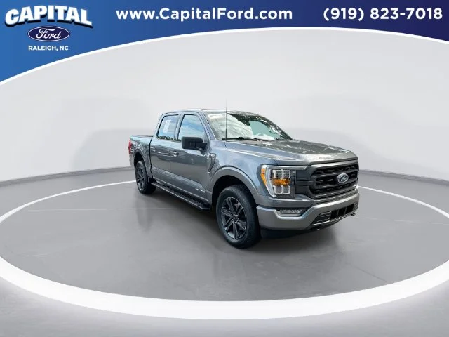 Used 2023 Gray Ford XLT image 2