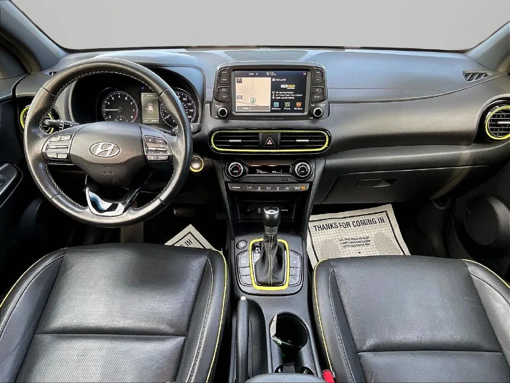 Used 2020 Green Hyundai Ultimate image 9