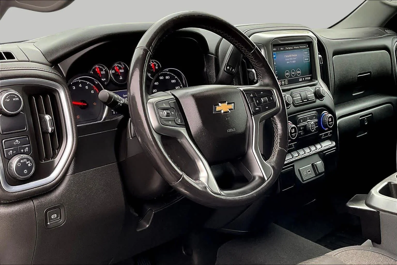Used 2021 Black Chevrolet LT image 16