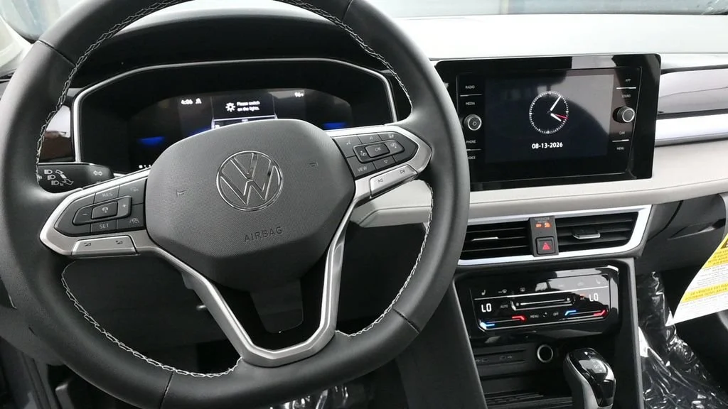 New 2026 Gray Volkswagen 1.5T SE image 38