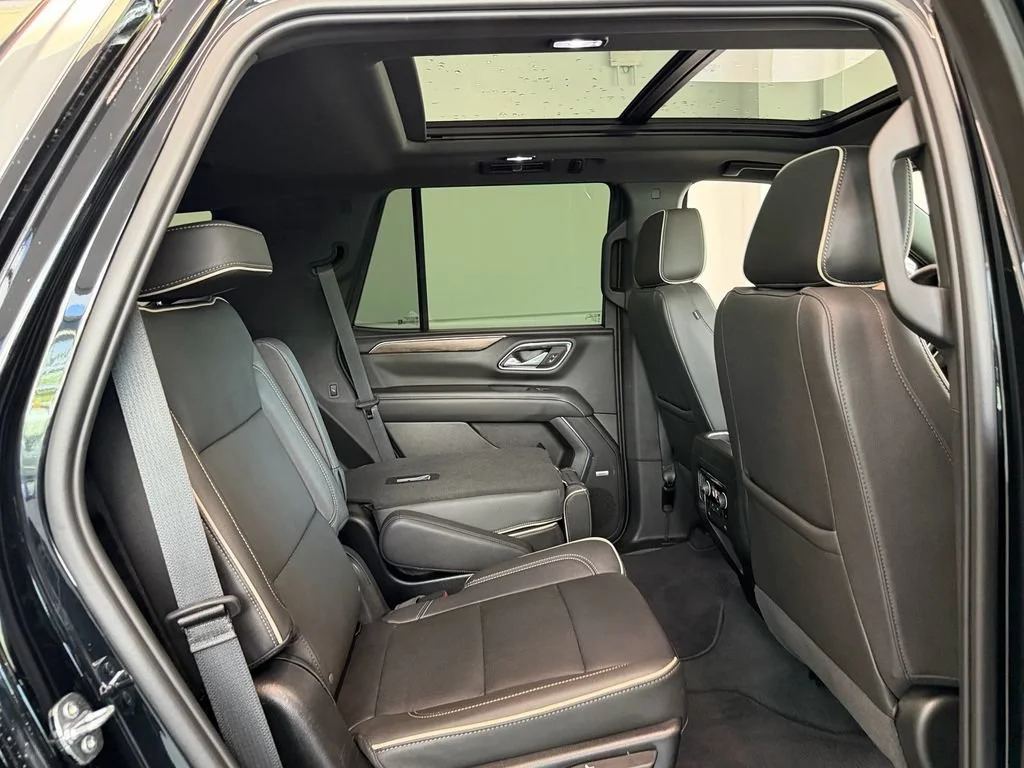 Certified Used 2023 BLACK Chevrolet Premier image 16