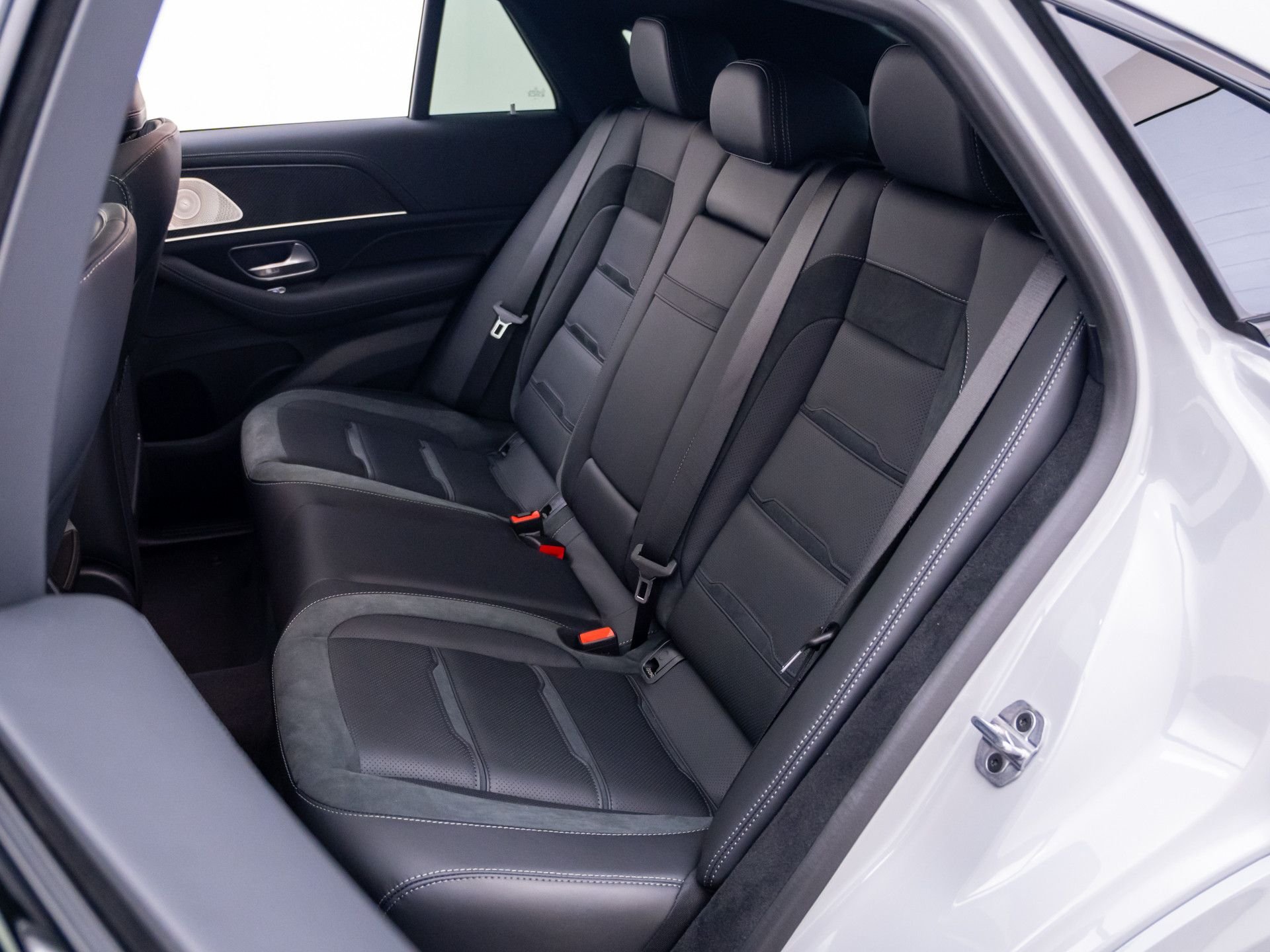New 2026  Mercedes-Benz GLE 53 AMG® image 18