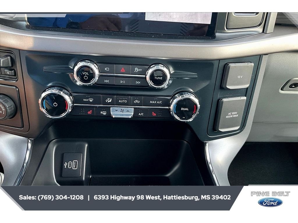 2025 Ford F-150 XLT - Photo 24