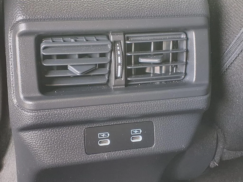 Used 2025 White Honda LX image 14