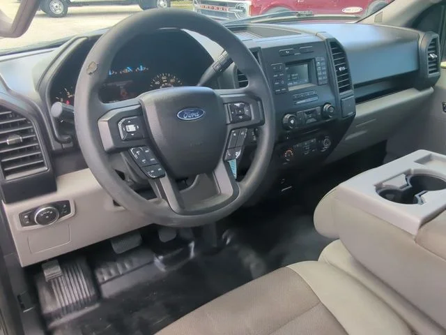 Used 2016 Green Ford XL image 14