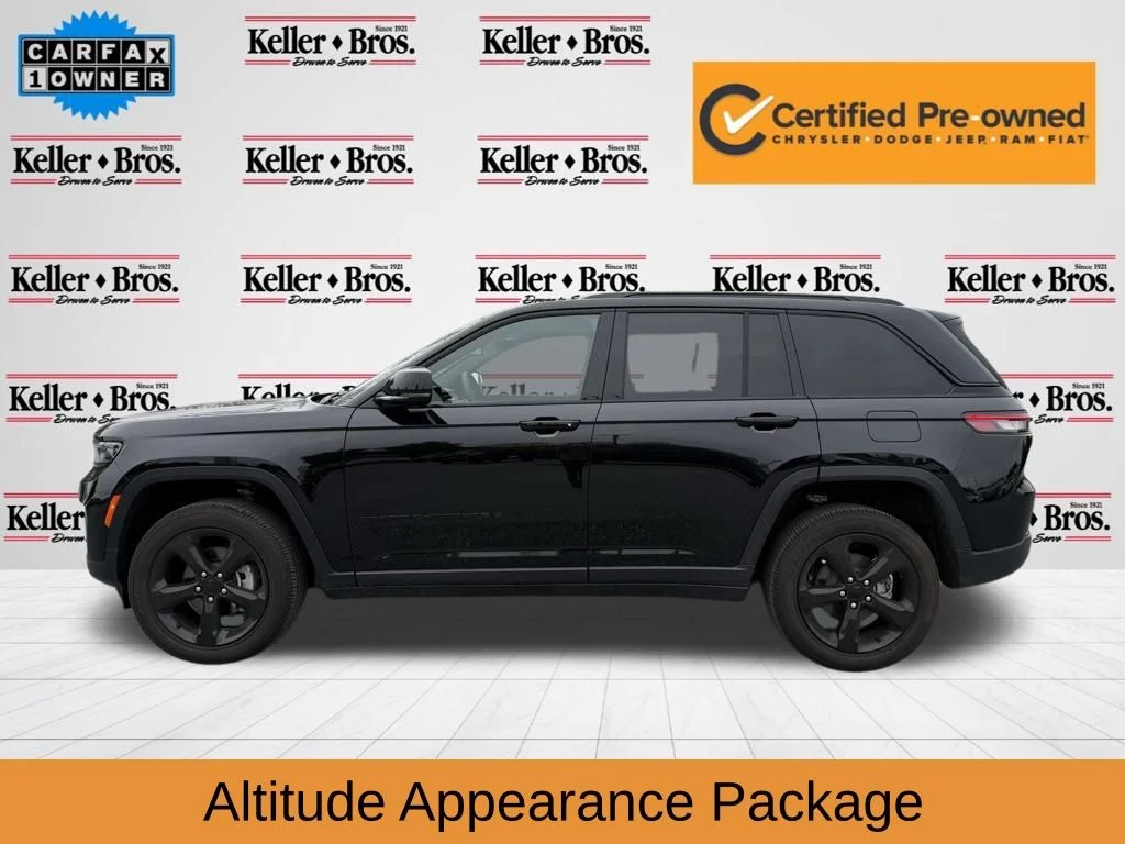 Used 2023 Black Jeep Altitude X image 4