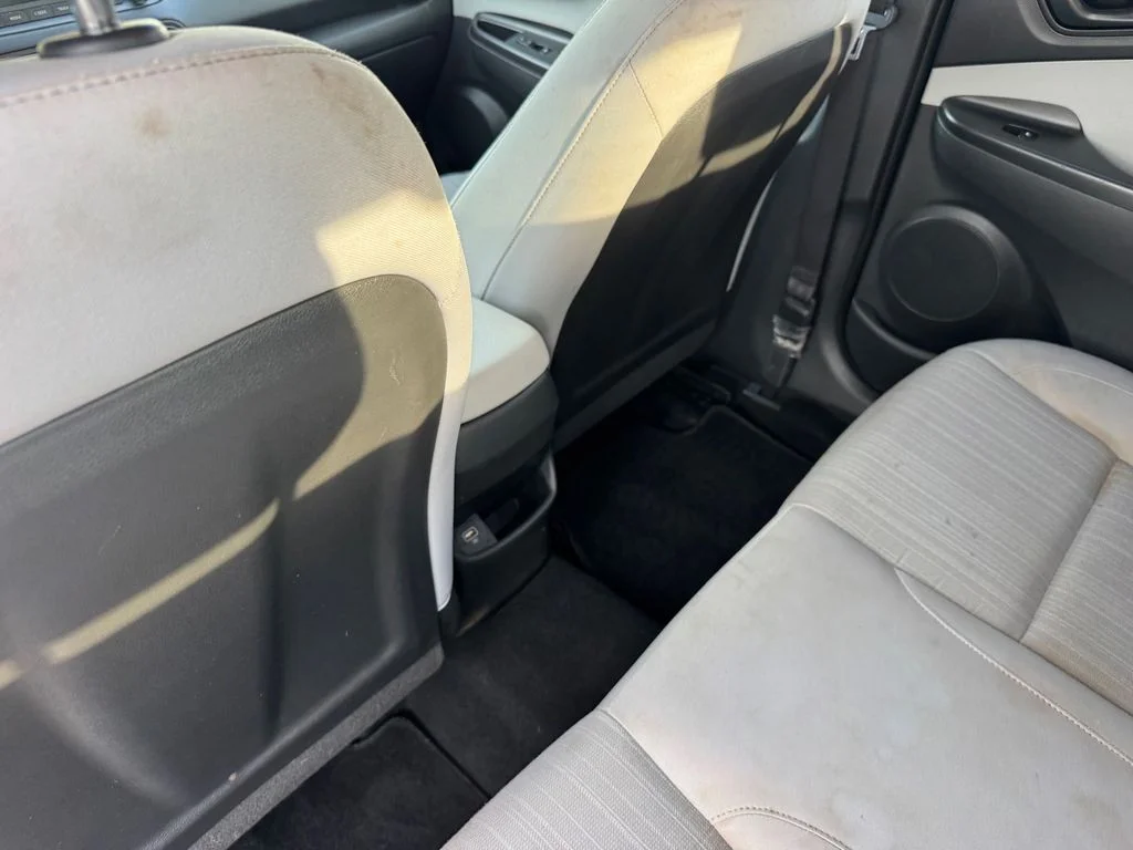 Used 2023 Gray Hyundai SEL image 12