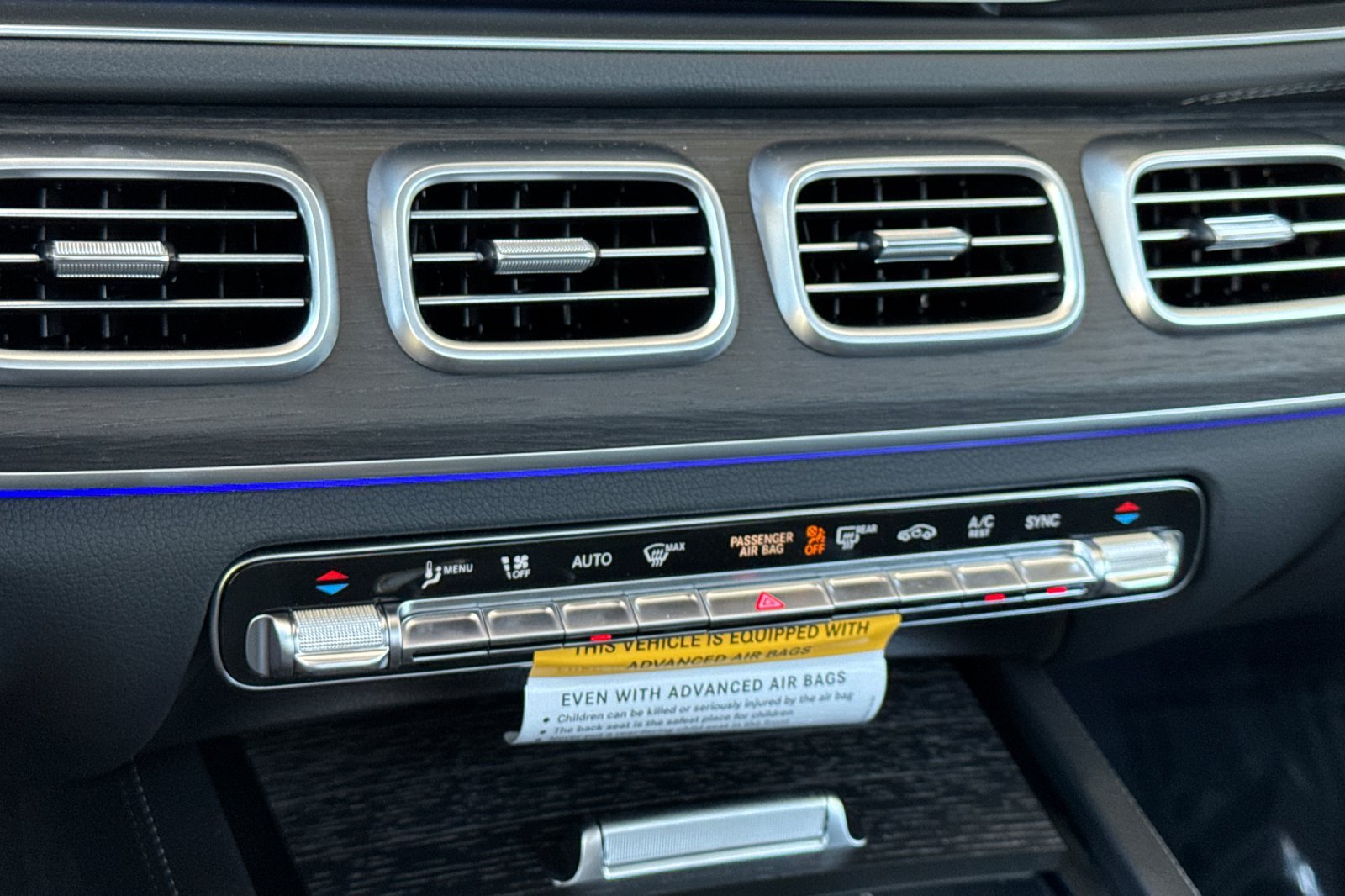 New 2026 Polar White Mercedes-Benz GLS 450 image 19