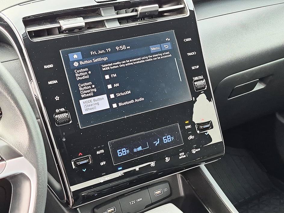 Used 2024 Hampton Gray Hyundai SEL image 21