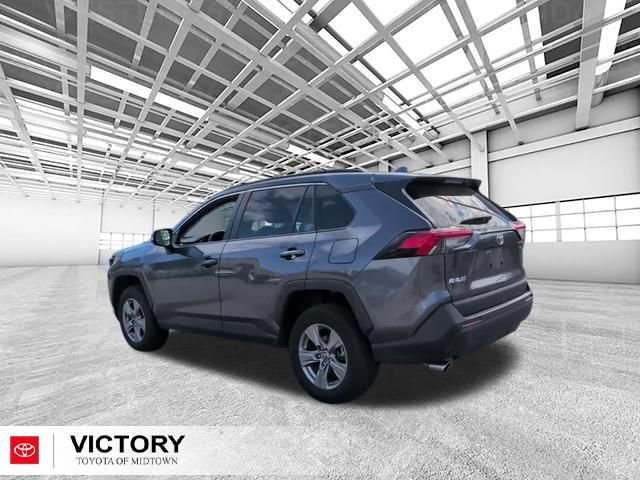 Certified Used 2024  Toyota XLE image 4