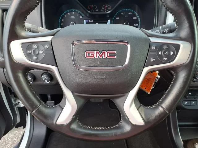 Certified Used 2018 SUMMIT WHITE GMC 4WD SLT image 11