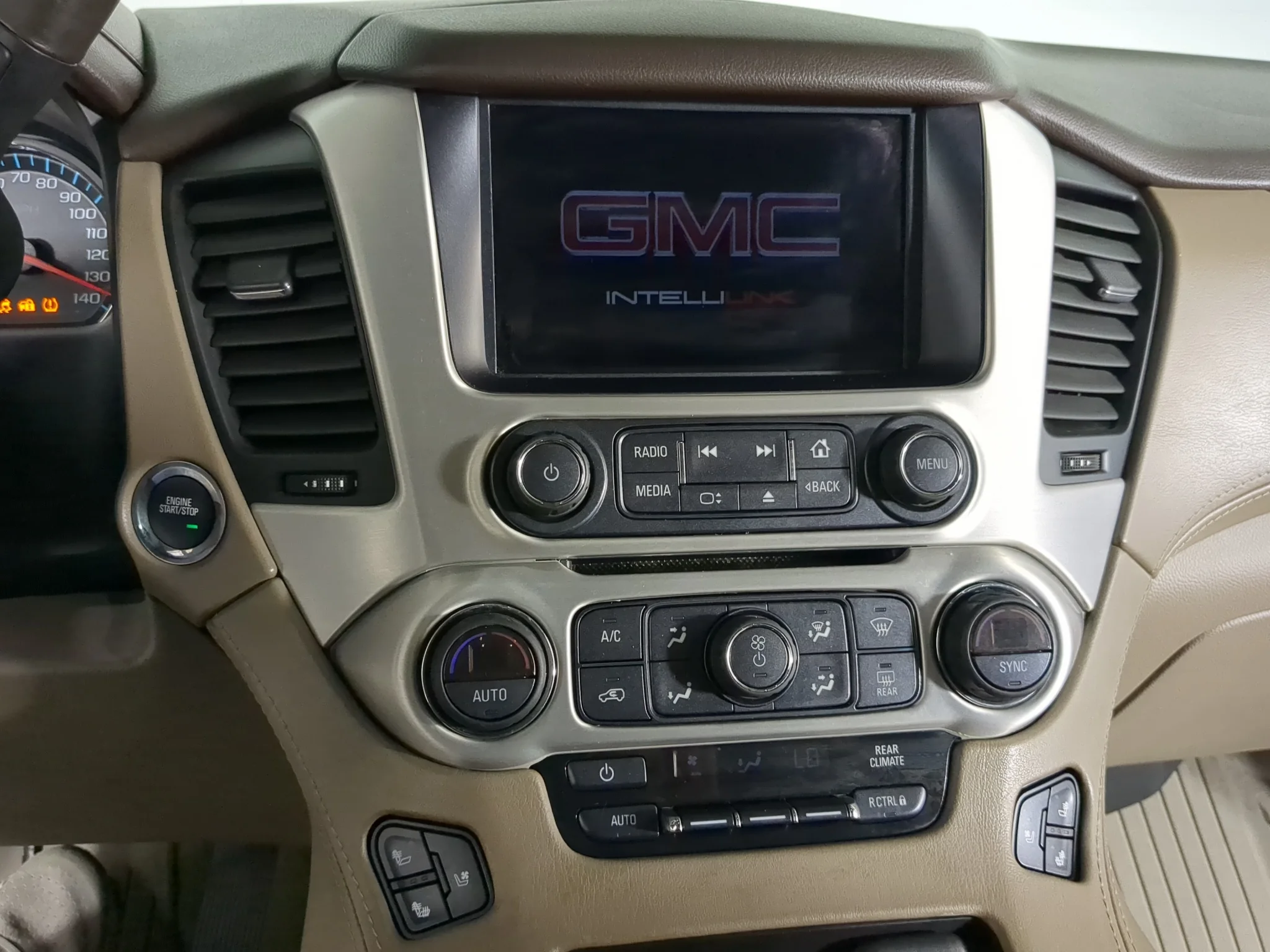 Used 2018 Crimson Red Tintcoat GMC SLT image 29