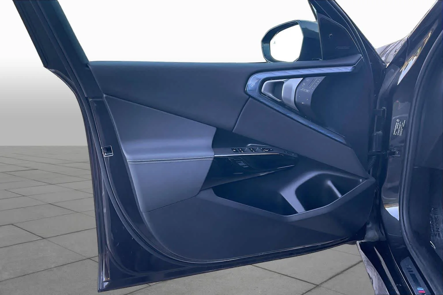 New 2026 Dark Graphite Metallic BMW 30 xDrive image 10