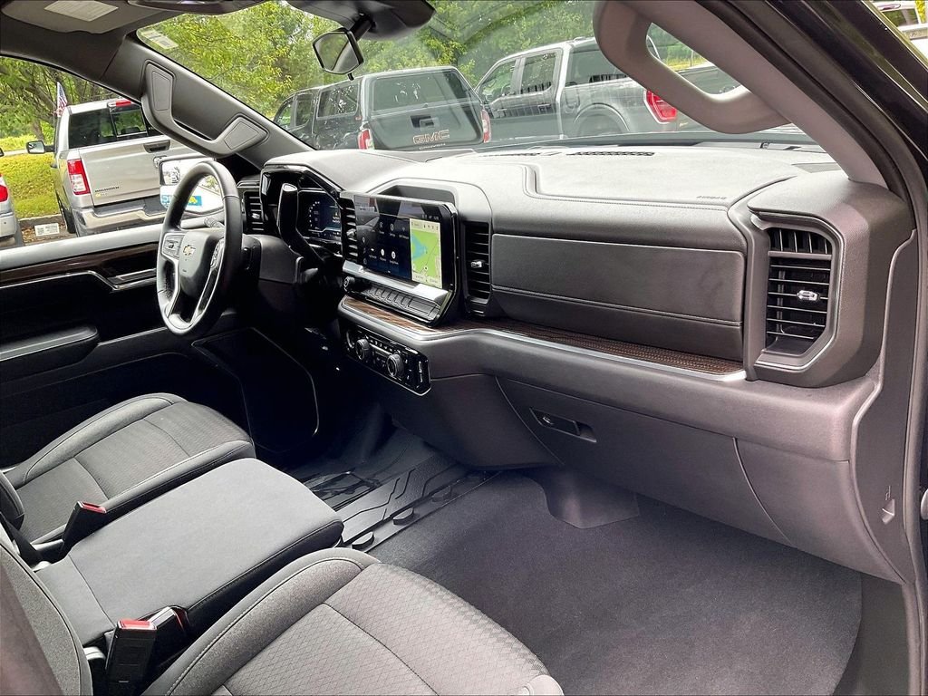 Used 2023 Gray Chevrolet LT image 14