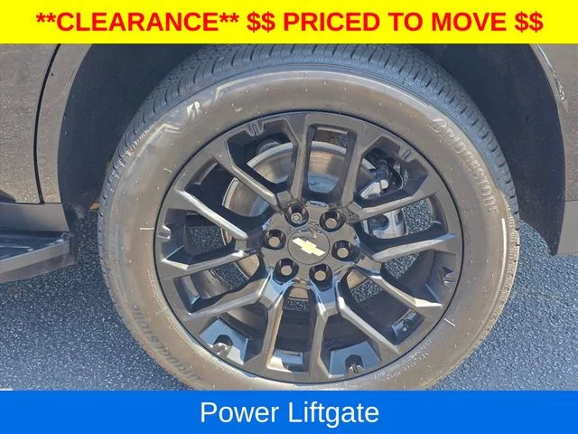 Used 2023 Black Chevrolet RST image 34