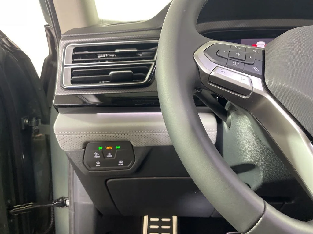 New 2026 Green Volkswagen 2.0T Peak Edition image 13